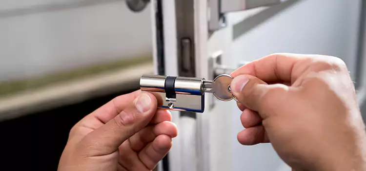 Emergency Locksmith for House Layton